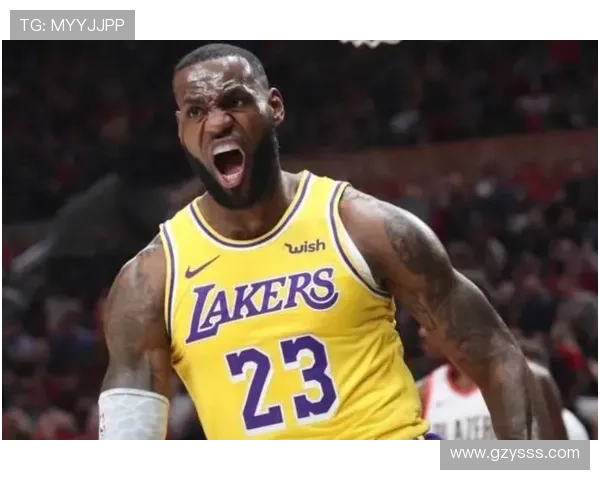 詹姆斯明年或降薪签短约争冠退役传闻不攻自破